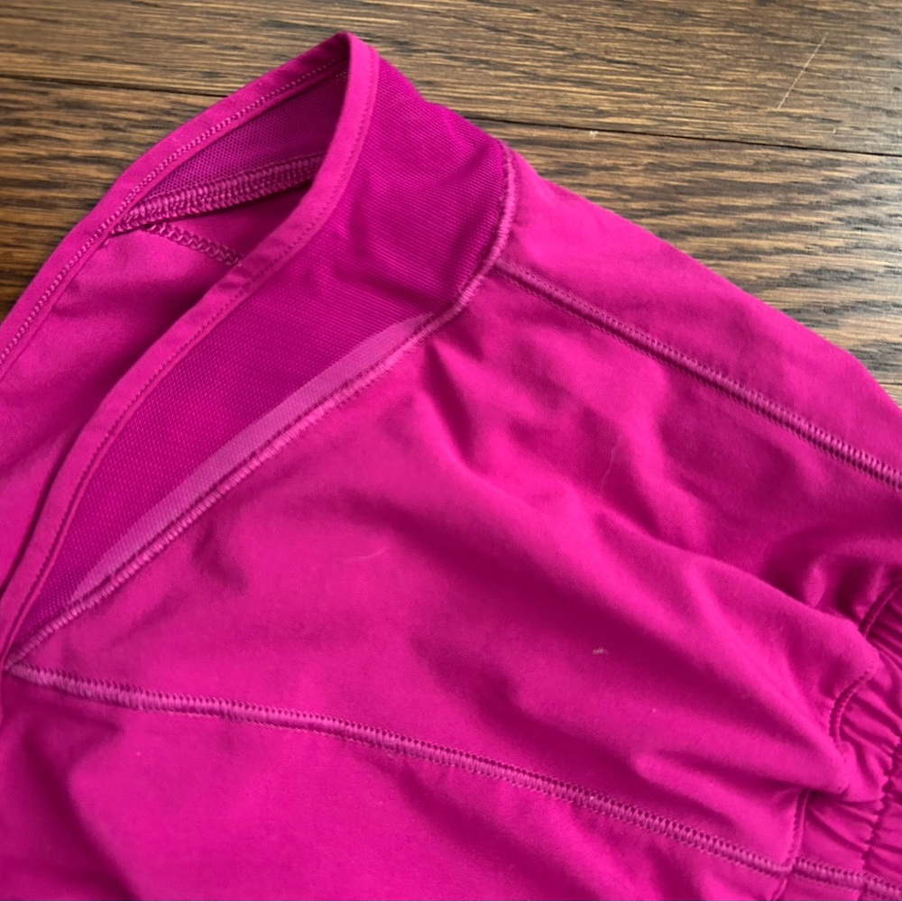 Hotty Hot Shorts LR 2.5” Ripened Raspberry - Picture 9 of 9
